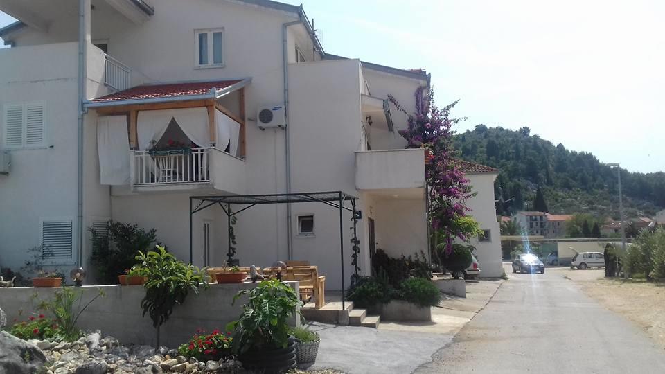 Apartment Venera Blace Exterior photo